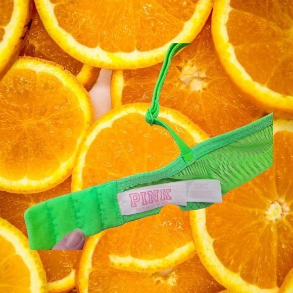 Victoria's Secret Date Pushup 32C - Picture 5 of 6